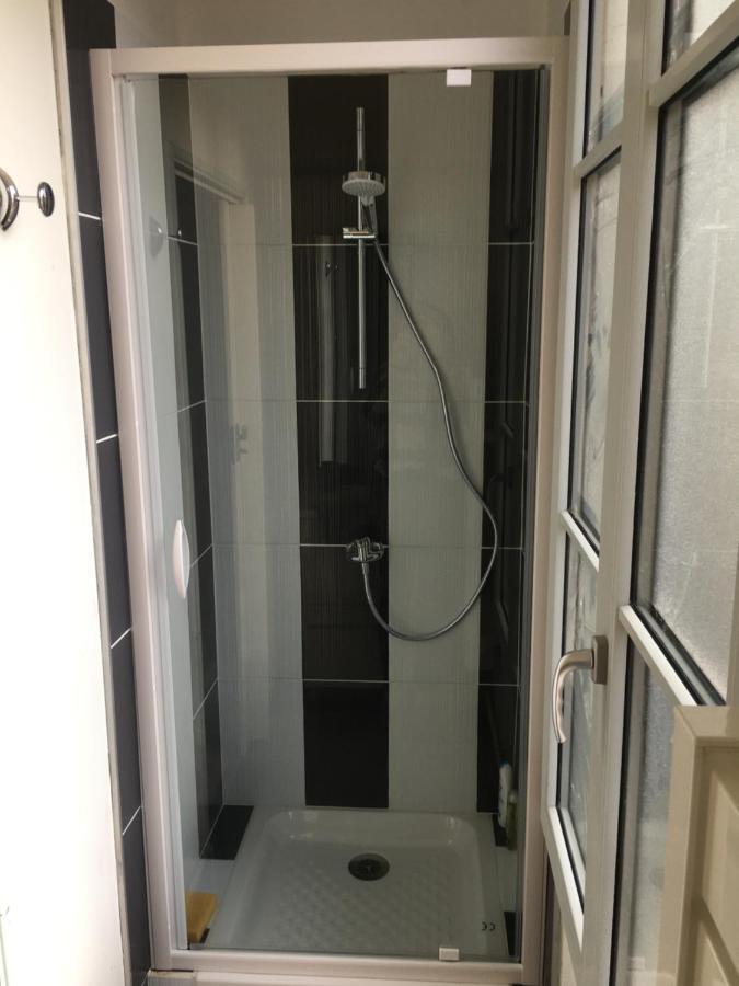 Flat Apartment Оксер Екстериор снимка